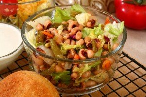 Салат с фасолью по-гречески Салат с фасолью по-гречески