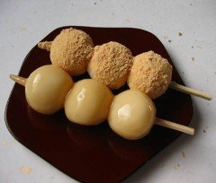 Данго – сладкие рисовые шарики