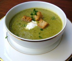 Суп из зеленого горошка «Сен-Жермен»