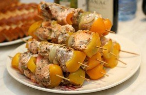 Запеченный шашлык из рыбы Запеченный шашлык из рыбы