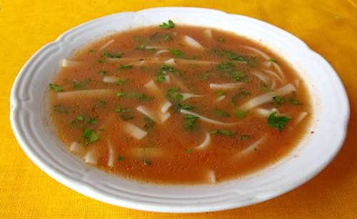 Суп томатный с вермишелью