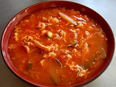 Томатный суп с рыбой